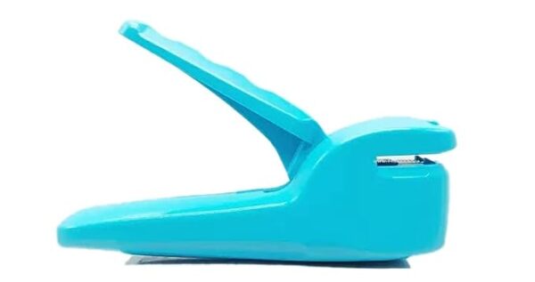 Plastic Staple Free Stapler